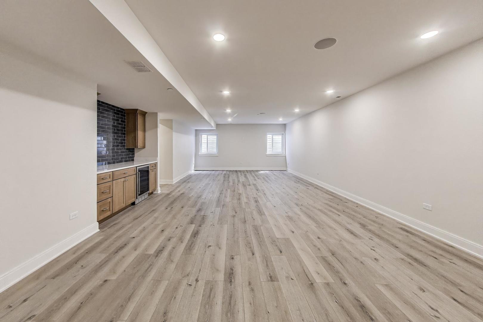 116 Oxford Avenue Clarendon Hills, IL 60514 - Photo 37 of 49