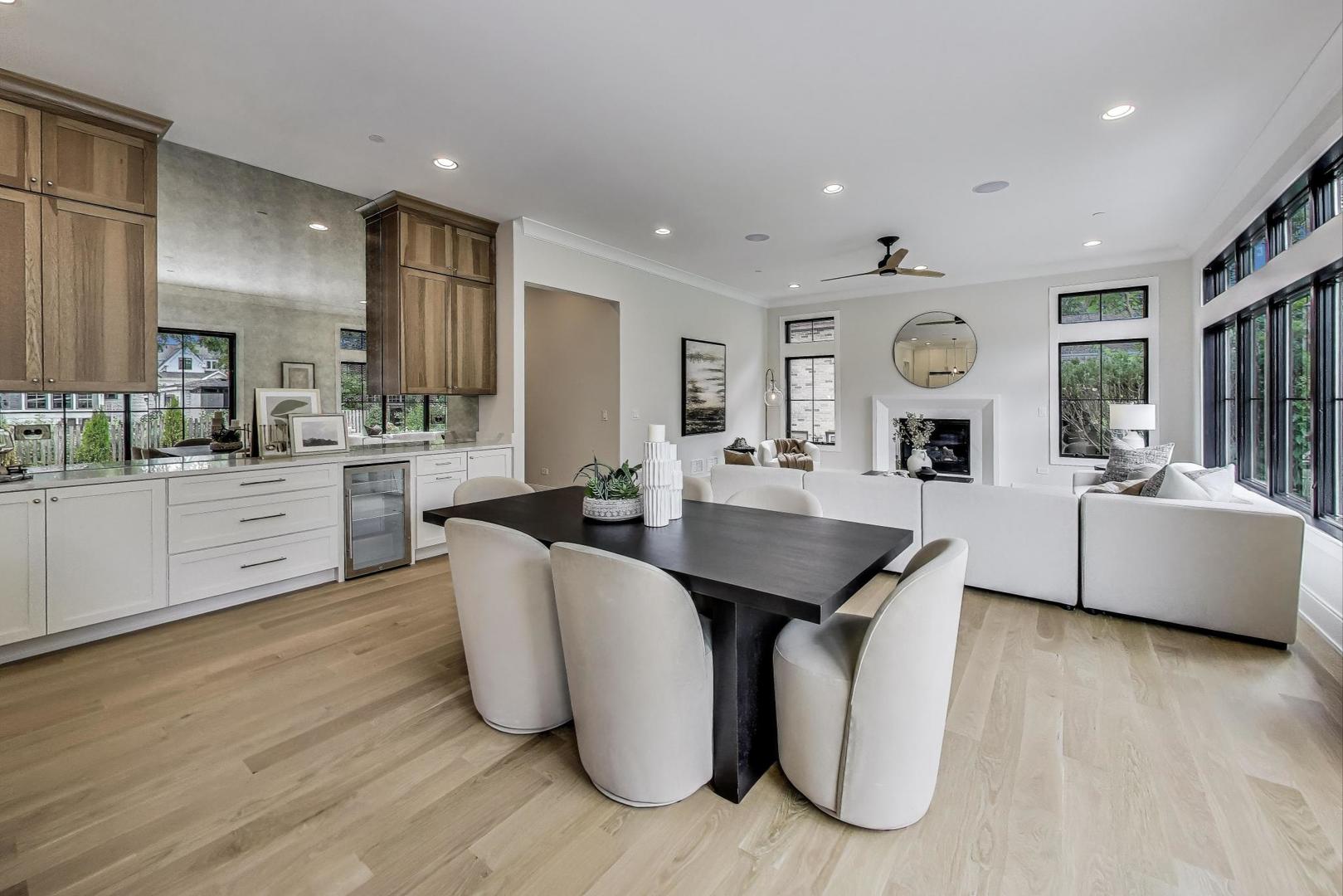 116 Oxford Avenue Clarendon Hills, IL 60514 - Photo 8 of 49