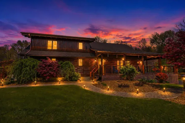 $699,000 | 10189 I-Drive South, Ceresco, MI 49033