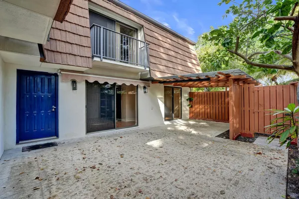 $2,999 | 9111 Southwest 20th Street, Unit A, Fort Lauderdale, FL 33324