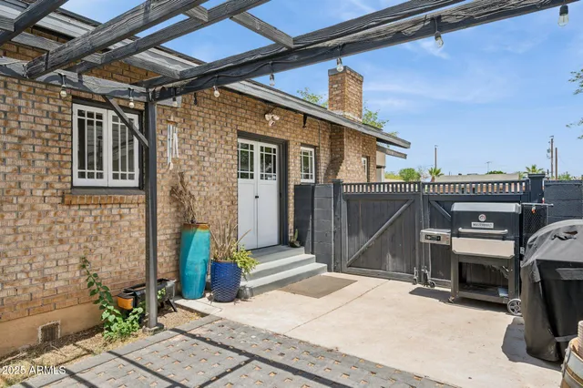 $4,000 | 2310 North 11th Street, Phoenix, AZ 85006