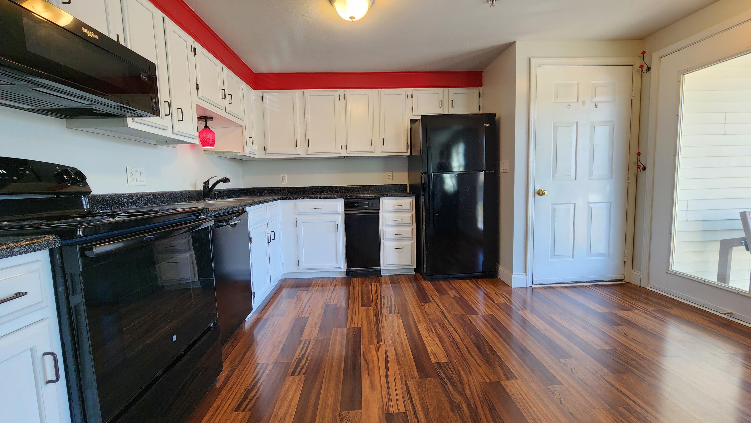 16 Mill Street, Unit 30 Springvale, ME 04083 - Photo 5 of 23 20221012_114533