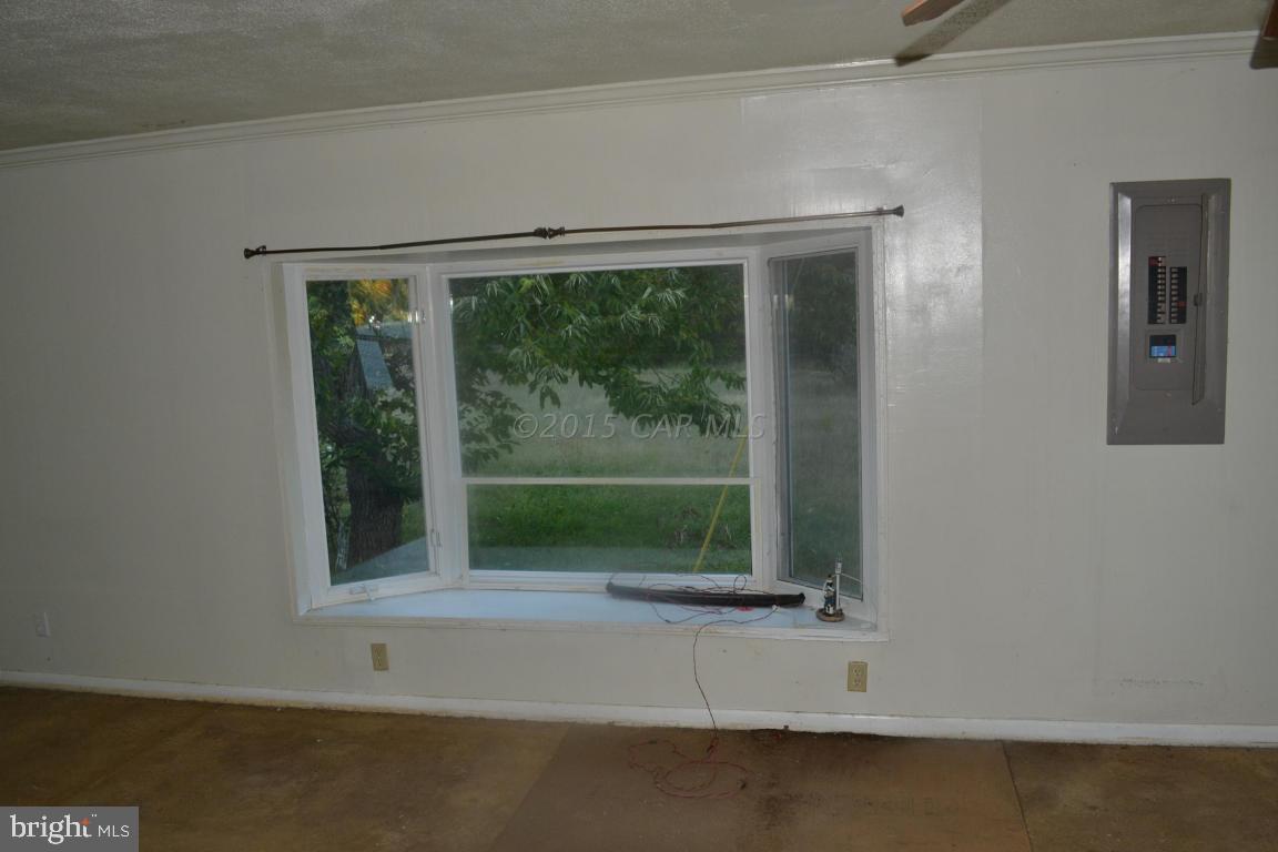 835 Sharps Point Road Fruitland, MD 21826 - Photo 8 of 11 Gallery Image 8