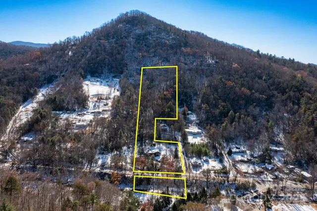 $450,000 | 1115 Bee Tree Road, Swannanoa, NC 28778