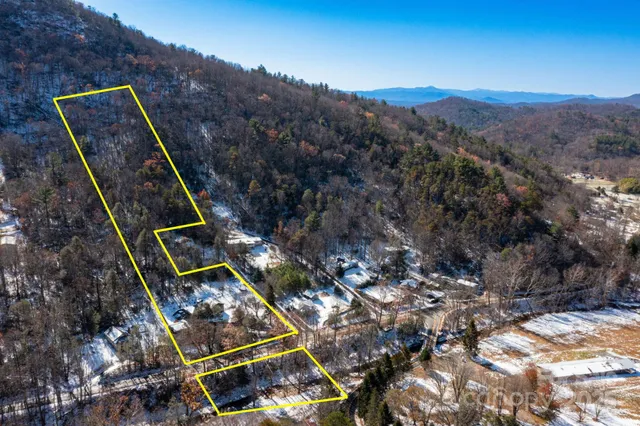 $450,000 | 1115 Bee Tree Road, Swannanoa, NC 28778