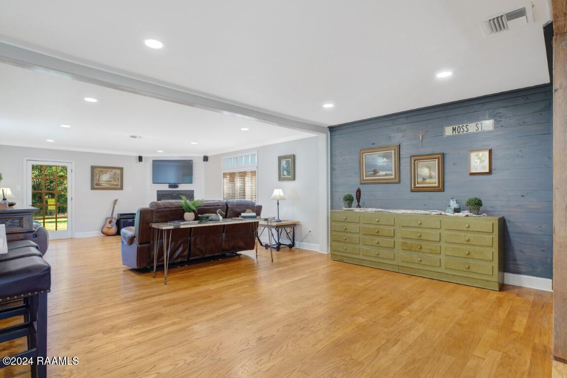 101 Hillside Drive Lafayette, LA 70503 - Photo 9 of 28 101 Hillside-7