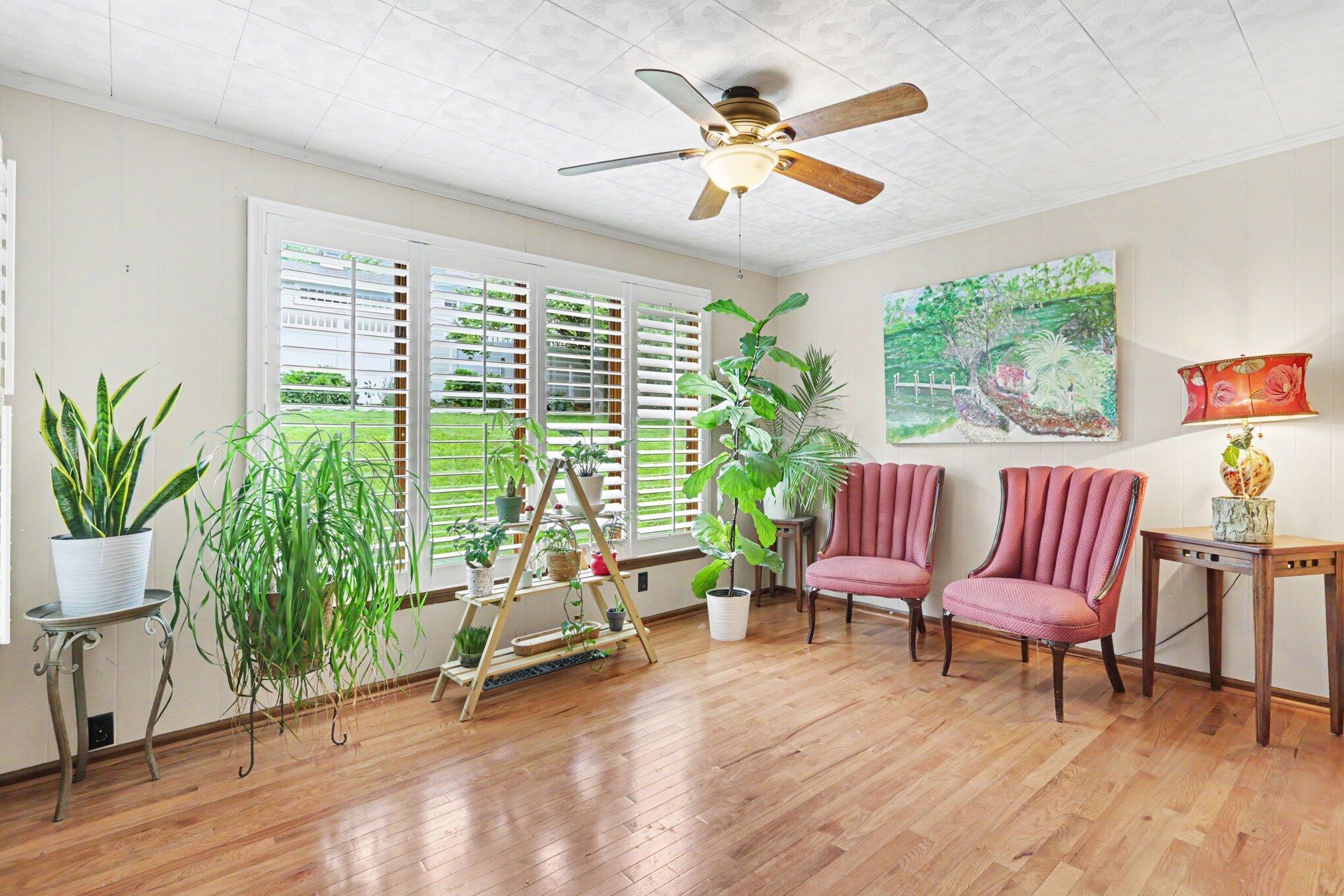 4441 Olentangy River Road Columbus, OH 43214 - Photo 13 of 40