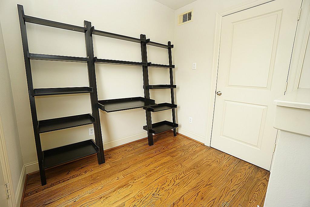 1602 White Street Houston, TX 77007 - Photo 11 of 17