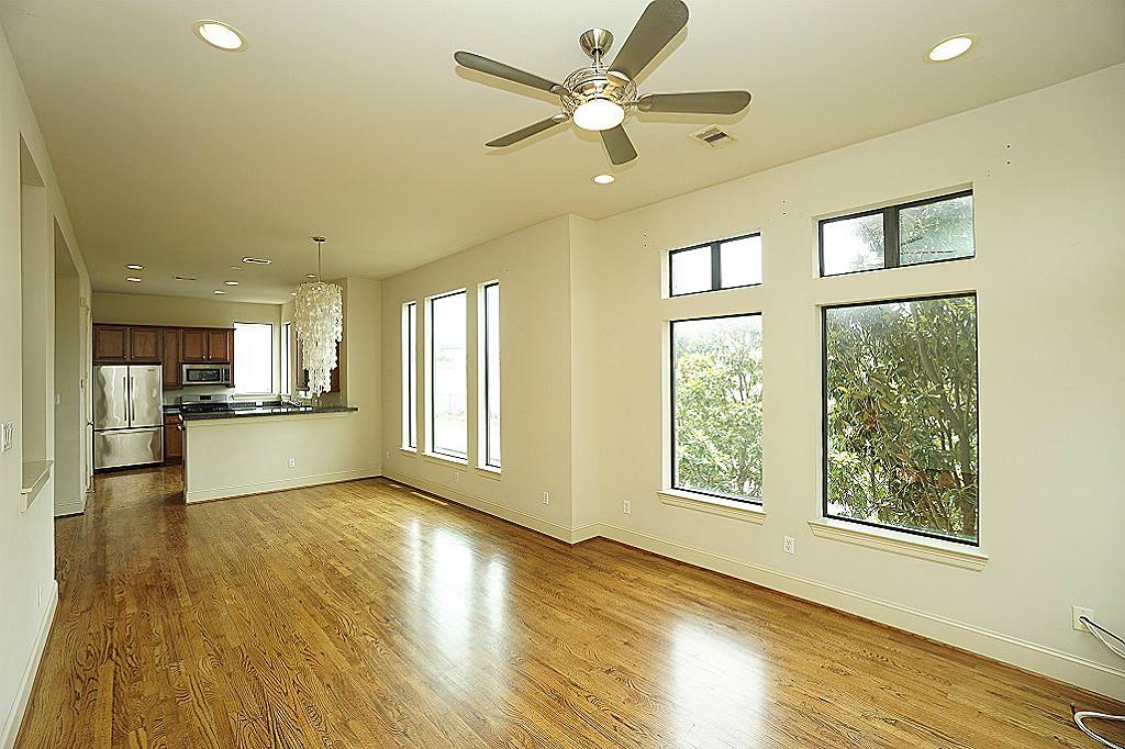 1602 White Street Houston, TX 77007 - Photo 9 of 17