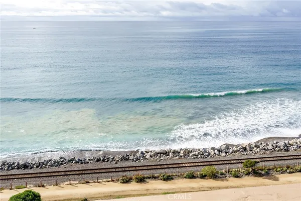 a close view of a stove