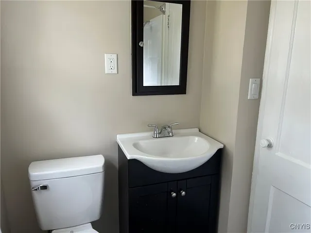 $225,900 | 408 Coolidge Road, Utica, NY 13502