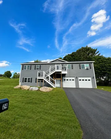 $550,000 | 24 Victor Place, Rutland, VT 05701