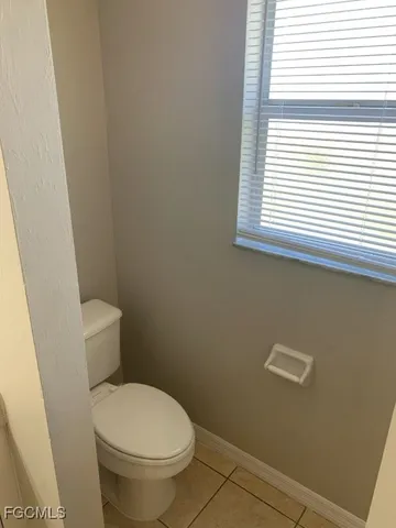 $2,050 | 703 Southwest 22nd Street, Cape Coral, FL 33991