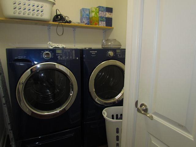 3704 Big Springs Road Lebanon, TN 37090 - Photo 11 of 20 a utility room with dryer and washer