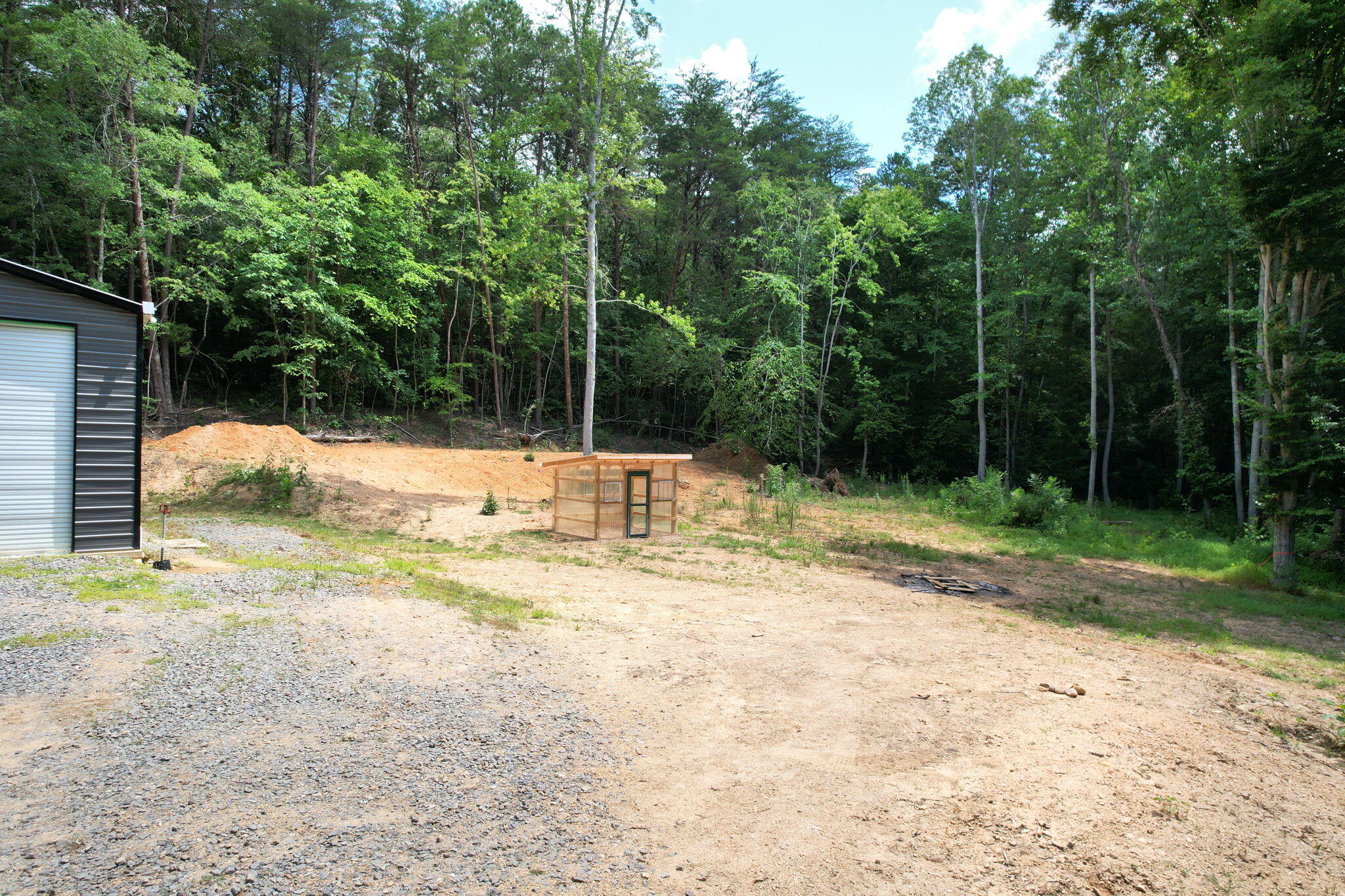 686 Welcome Valley Road Benton, TN 37307 - Photo 6 of 21 7-web-or-mls-DJI_0359