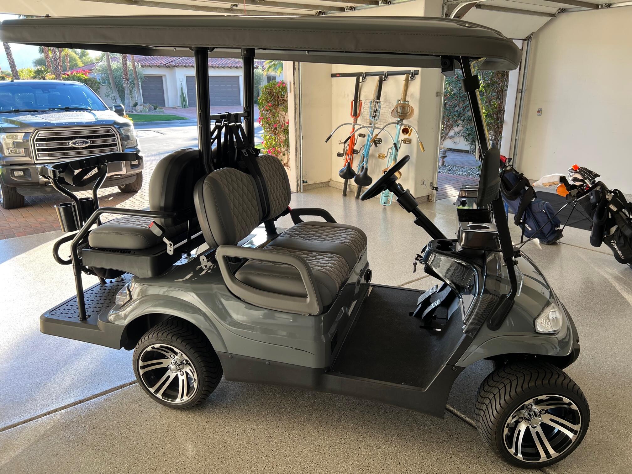 253 Loch Lomond Road Rancho Mirage, CA 92270 - Photo 45 of 66 a view of a room with gym equipment