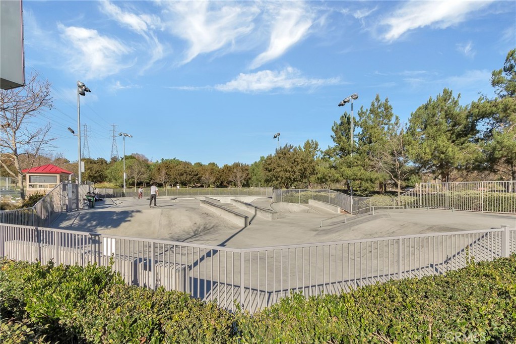 4 Toribeth Street, Unit 8 Ladera Ranch, CA 92694 - Photo 18 of 26 Ladera Ranch skate park