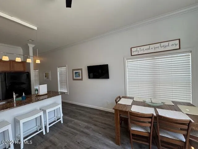 $2,300 | 1605 Shoreline Place, Wilmington, NC 28403