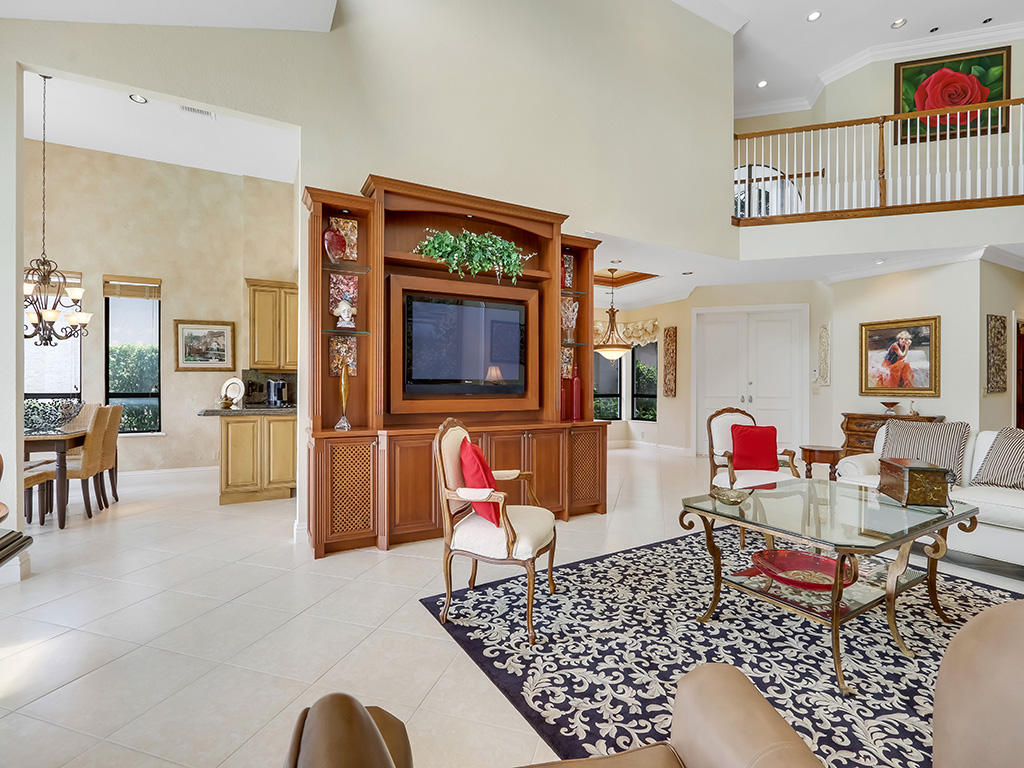5273 Steeple Chase Boca Raton, FL 33496 - Photo 4 of 28 Living Room