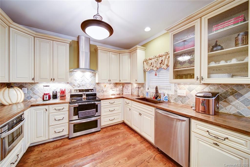 1126 Stable Road Concord, NC 28025 - Photo 12 of 45 Gallery Image 12