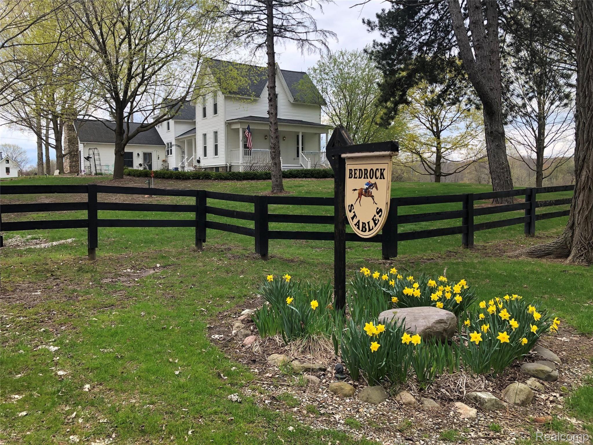 4590 Barber Road Metamora, MI 48455 - Photo 1 of 98 IMG_2375.JPG