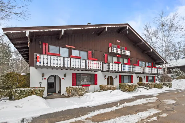 $289,000 | 46 Linderhof Golf Course Road, Unit D5, Bartlett, NH 03838