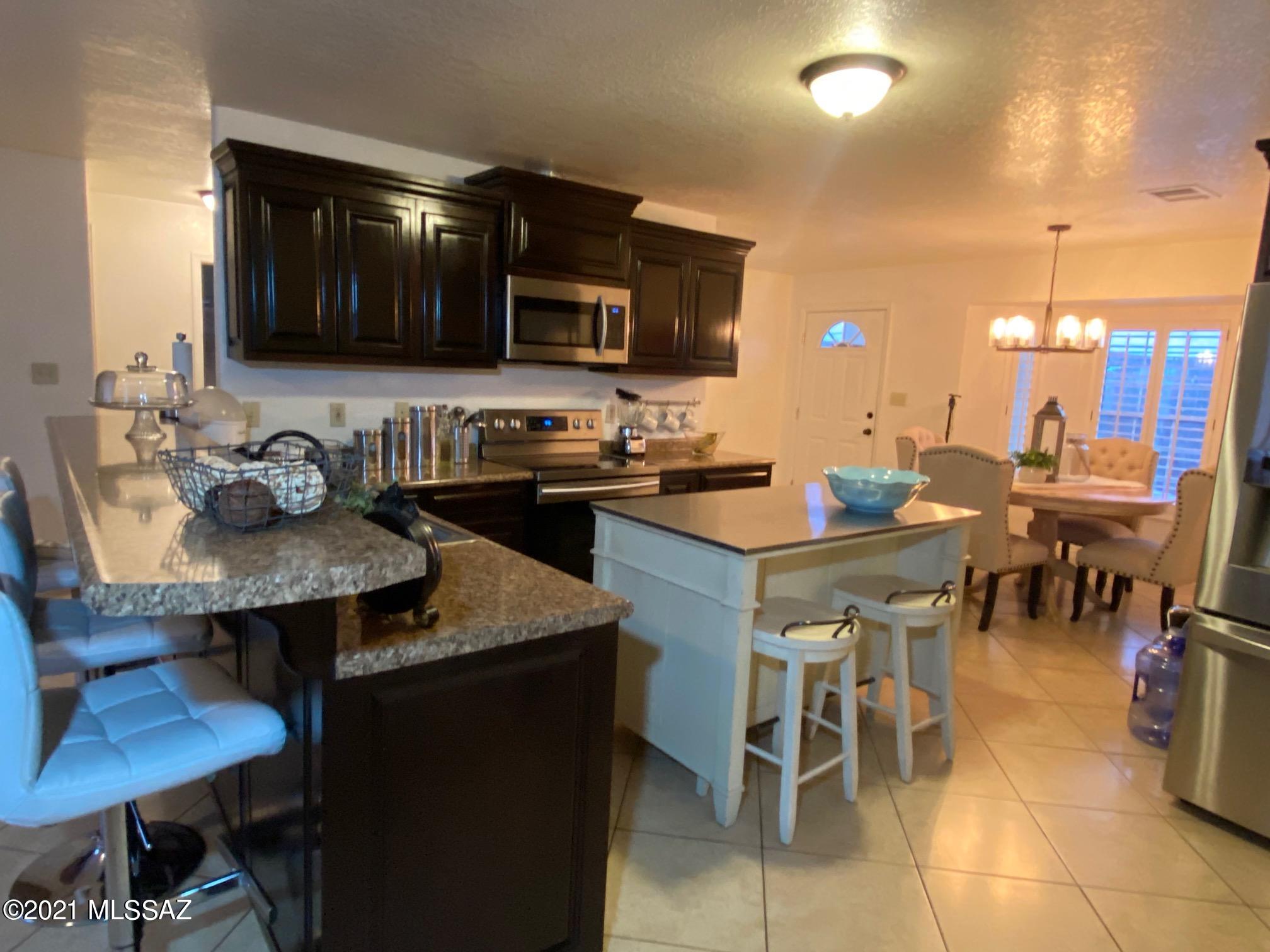 183 B Zebu Court Rio Rico, AZ 85648 - Photo 7 of 22