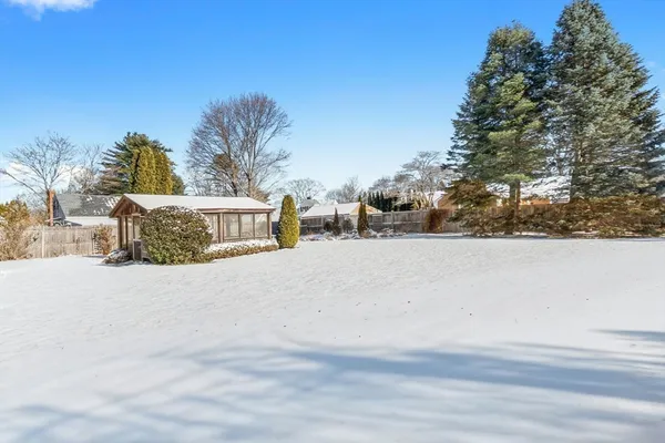 $750,000 | 14 Hull Street, Beverly, MA 01915