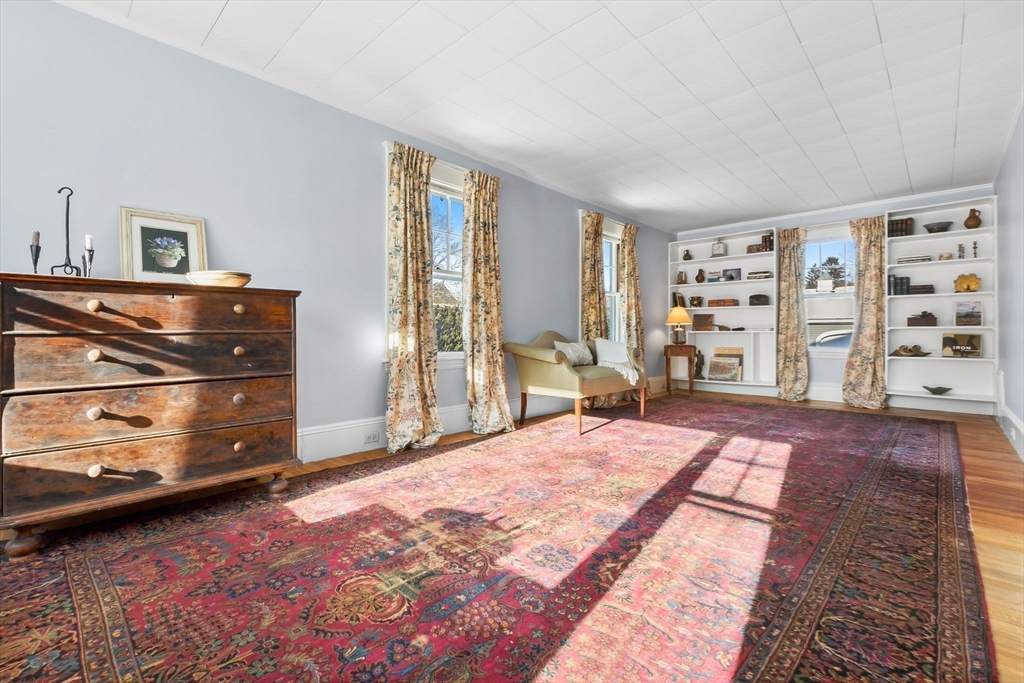 14 Hull Street Beverly, MA 01915 - Photo 7 of 25