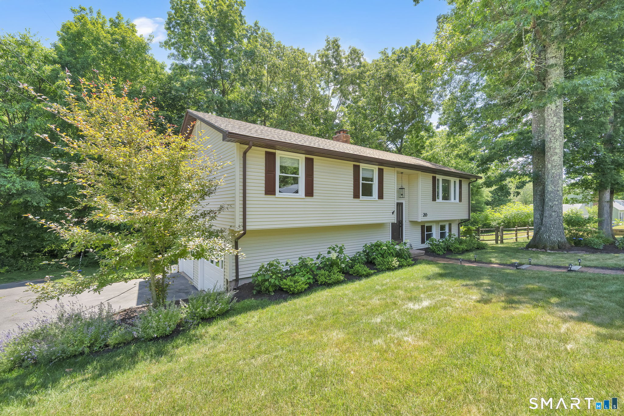 20 N Road East Granby, CT 06026 - Photo 33 of 35