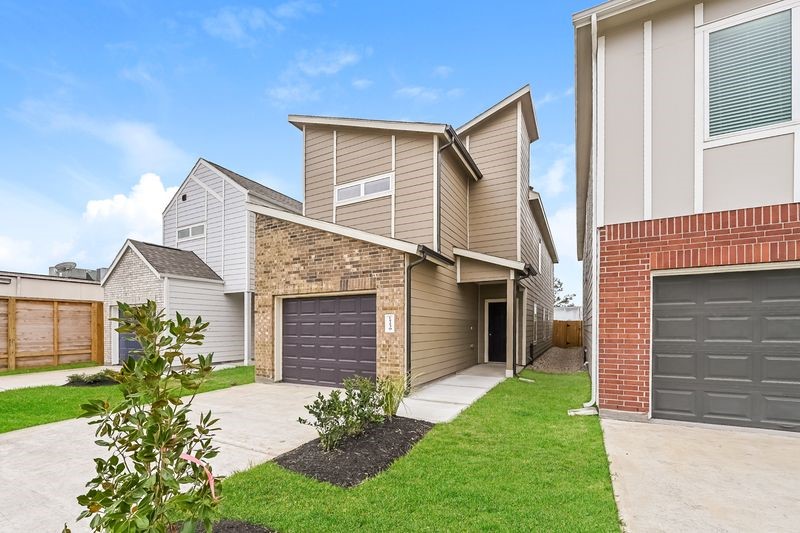 15239 Estrella Road West Houston, TX 77073 - Photo 1 of 13 Gallery Image 1