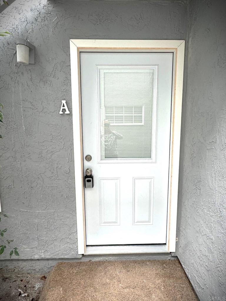 4566 Cove Drive, Unit D Carlsbad, CA 92008 - Photo 15 of 20