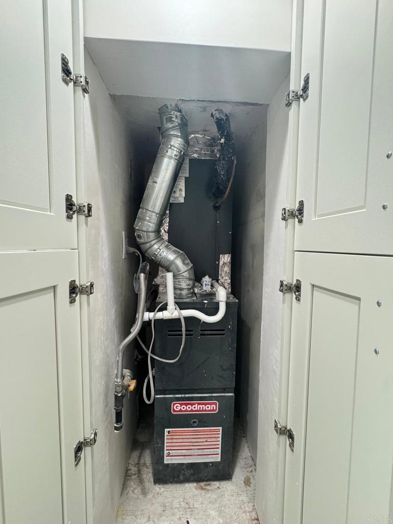 4566 Cove Drive, Unit D Carlsbad, CA 92008 - Photo 16 of 20