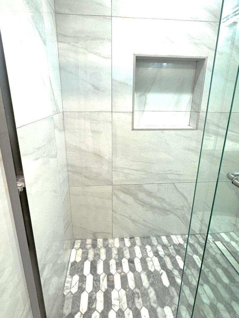 4566 Cove Drive, Unit D Carlsbad, CA 92008 - Photo 10 of 20