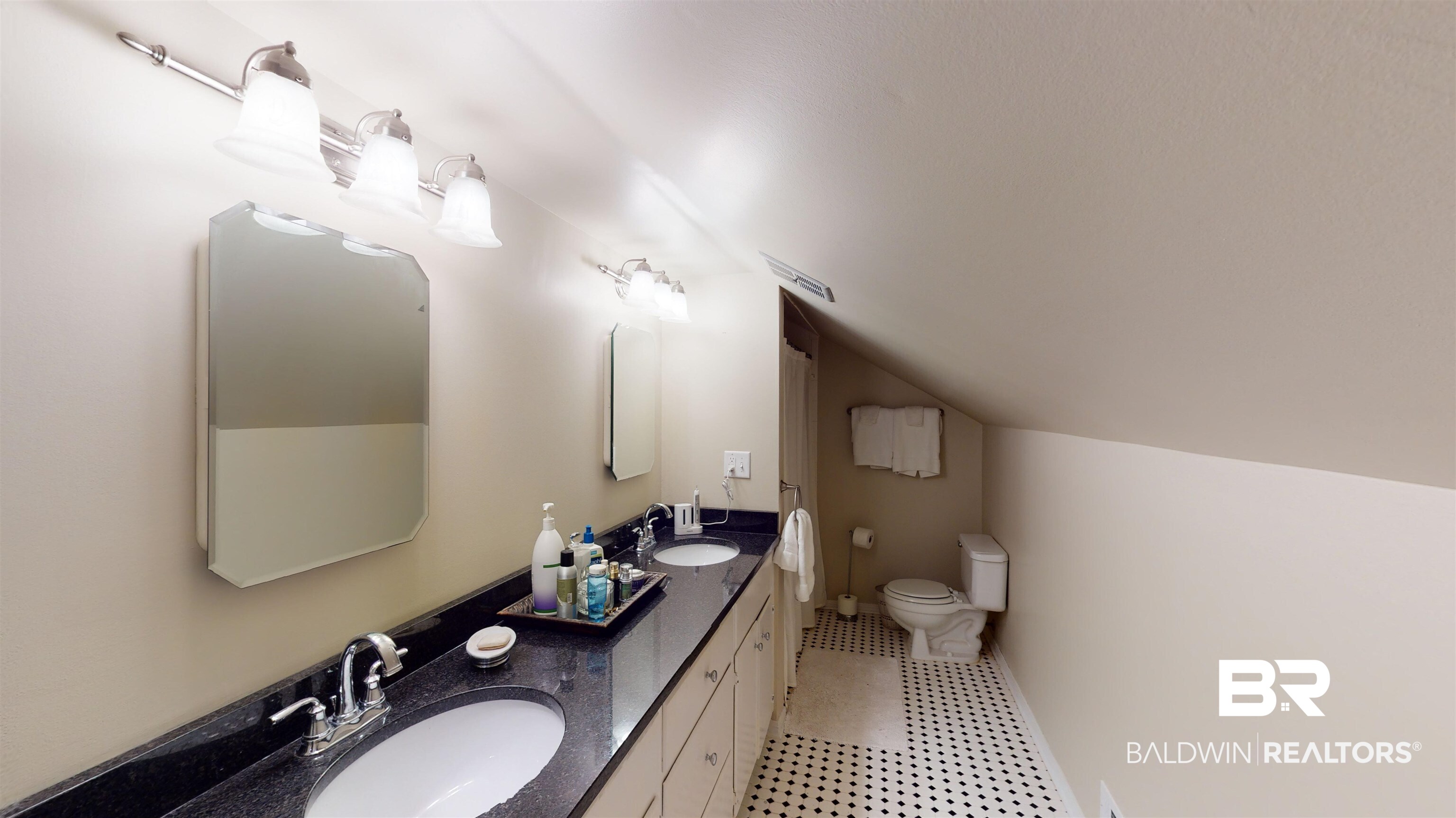 57 Williams Court Mobile, AL 36606 - Photo 14 of 38 Gallery Image 14