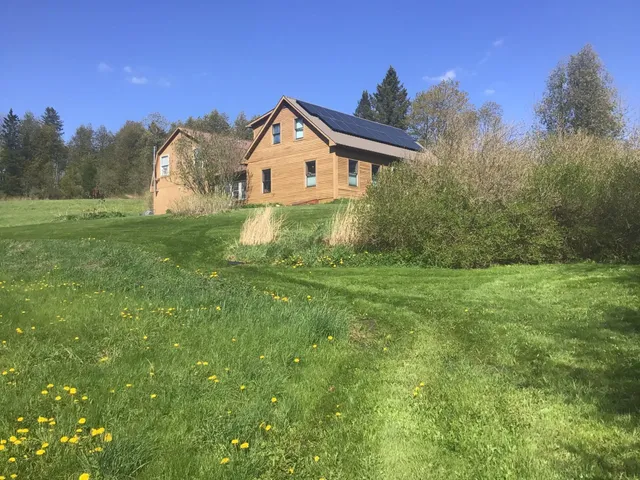 $390,000 | 199 Hardwick Farms Road, Hardwick, VT 05836