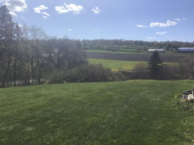 $390,000 | 199 Hardwick Farms Road, Hardwick, VT 05836