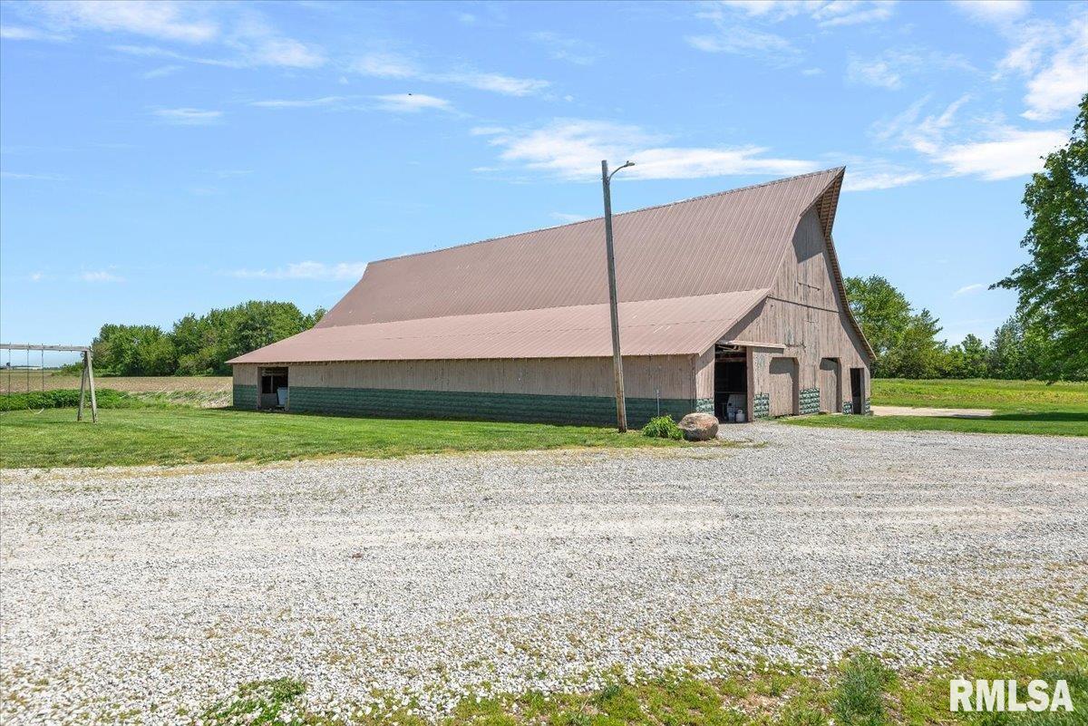 20205 North 20th Avenue Nokomis, IL 62075 - Photo 78 of 88