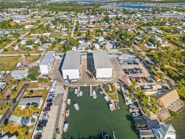 $1,399,000 | 3155 Waterside Drive, Englewood, FL 34224