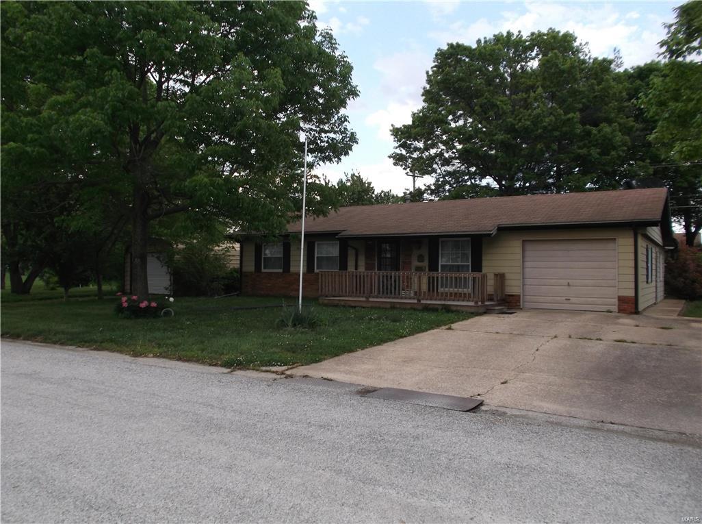 318 Short Street Red Bud, IL 62278 - Photo 34 of 35 Gallery Image 34