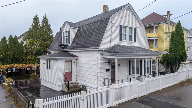 $475,000 | 10 Erics Way, New Bedford, MA 02746
