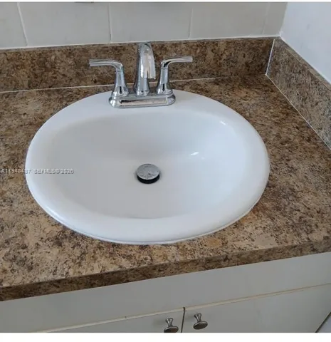 a close view of sink