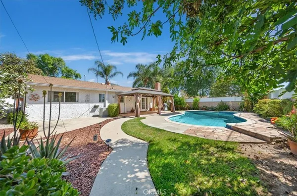 $880,000 | 23000 Lull Street, Canoga Park, CA 91304
