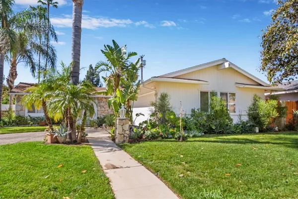 $880,000 | 23000 Lull Street, Canoga Park, CA 91304