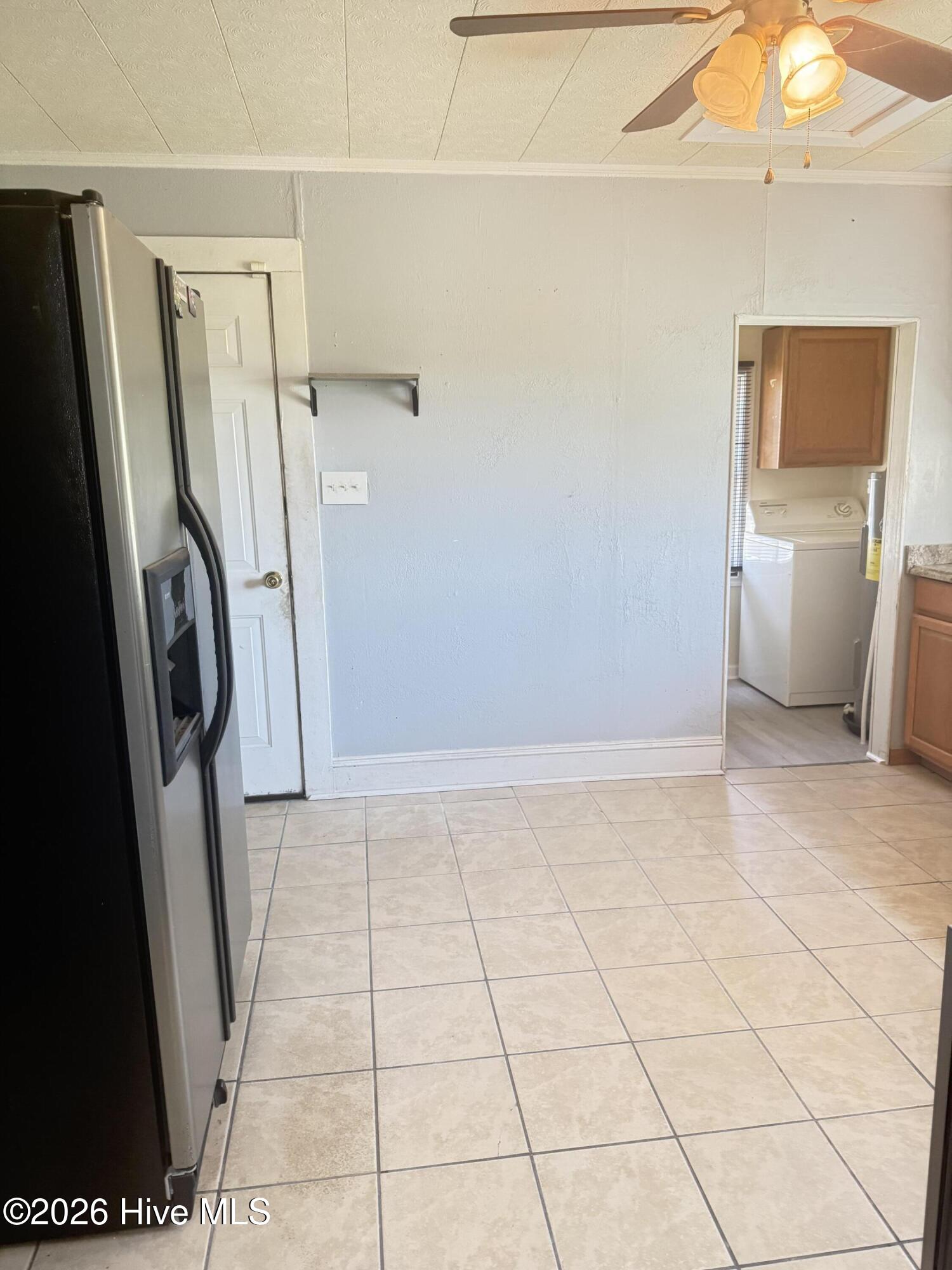 121 Storey Road, Unit B Murfreesboro, NC 27855 - Photo 21 of 36 IMG_8551
