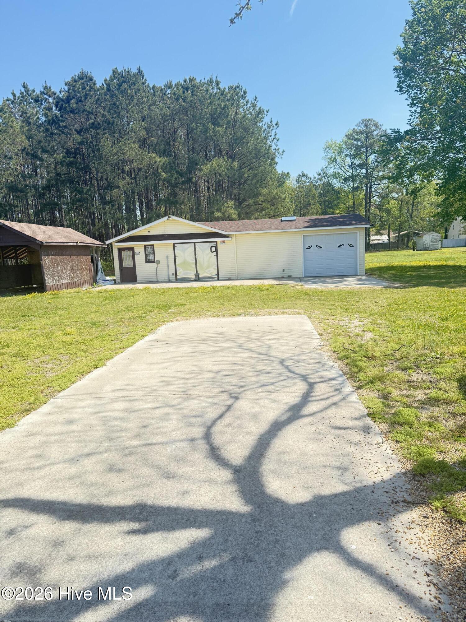 121 Storey Road, Unit B Murfreesboro, NC 27855 - Photo 6 of 35 IMG_8527