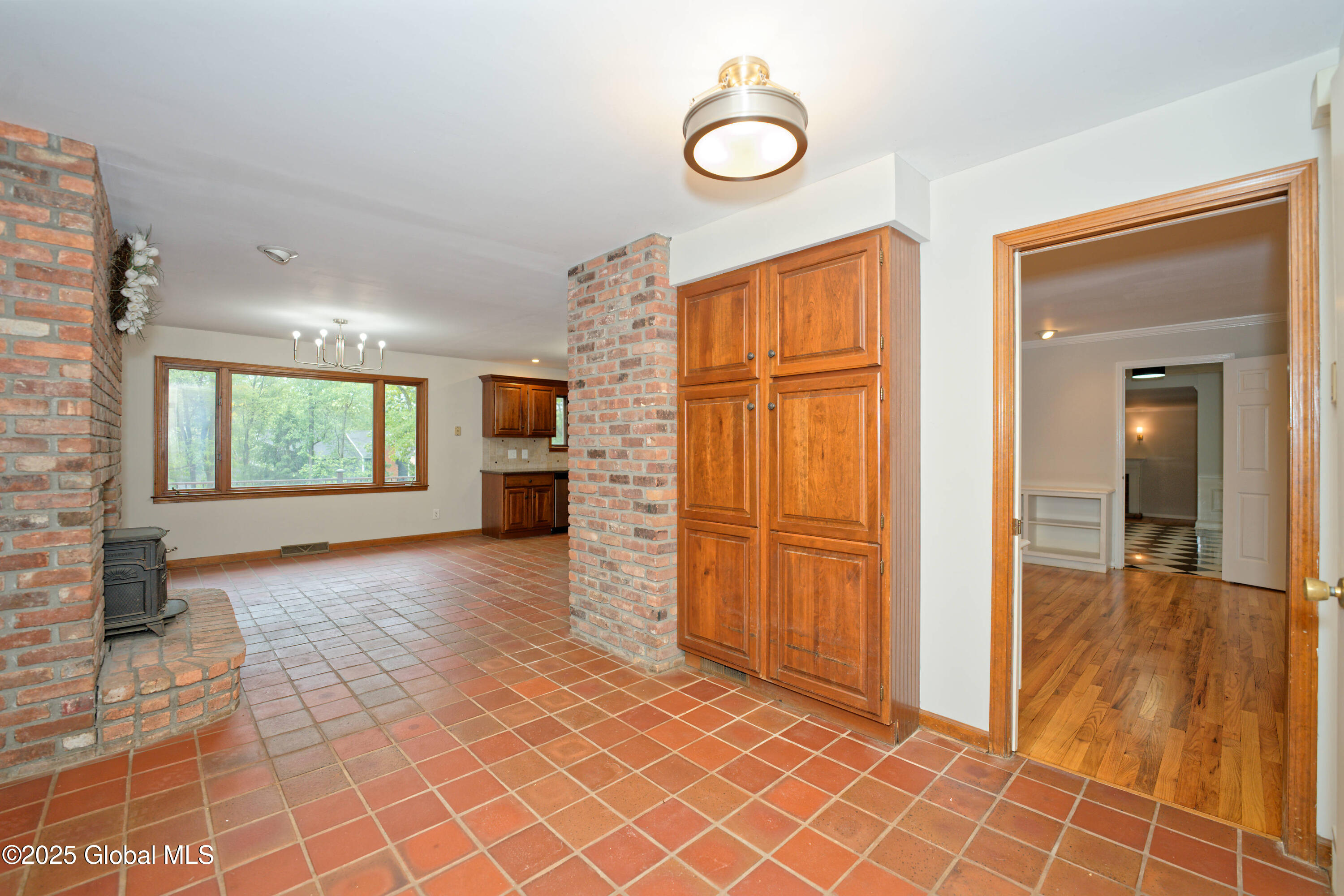 14 Birch Hill Road Albany, NY 12211 - Photo 18 of 58 4 Kitchen 9