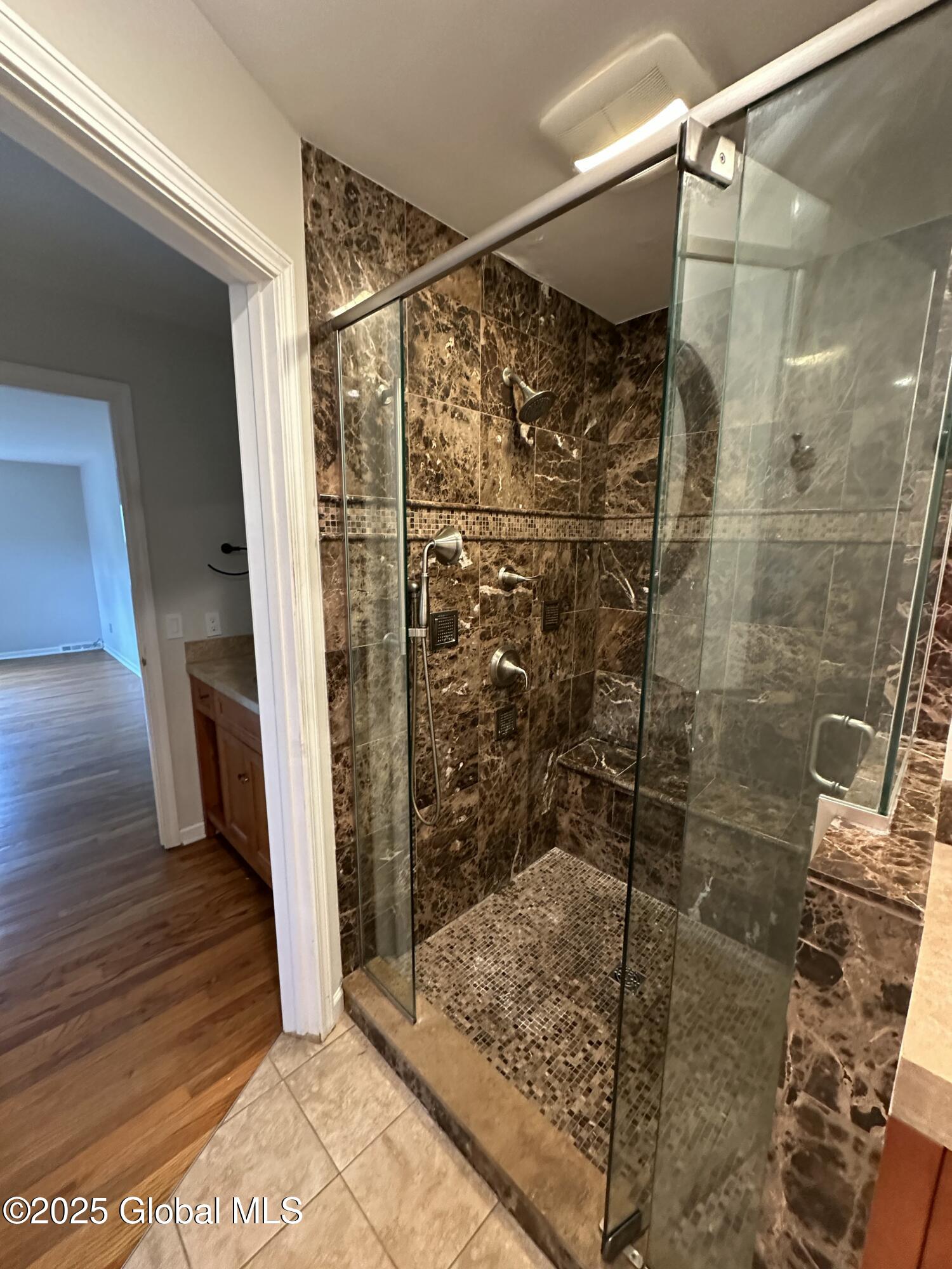 14 Birch Hill Road Albany, NY 12211 - Photo 30 of 58 master bath