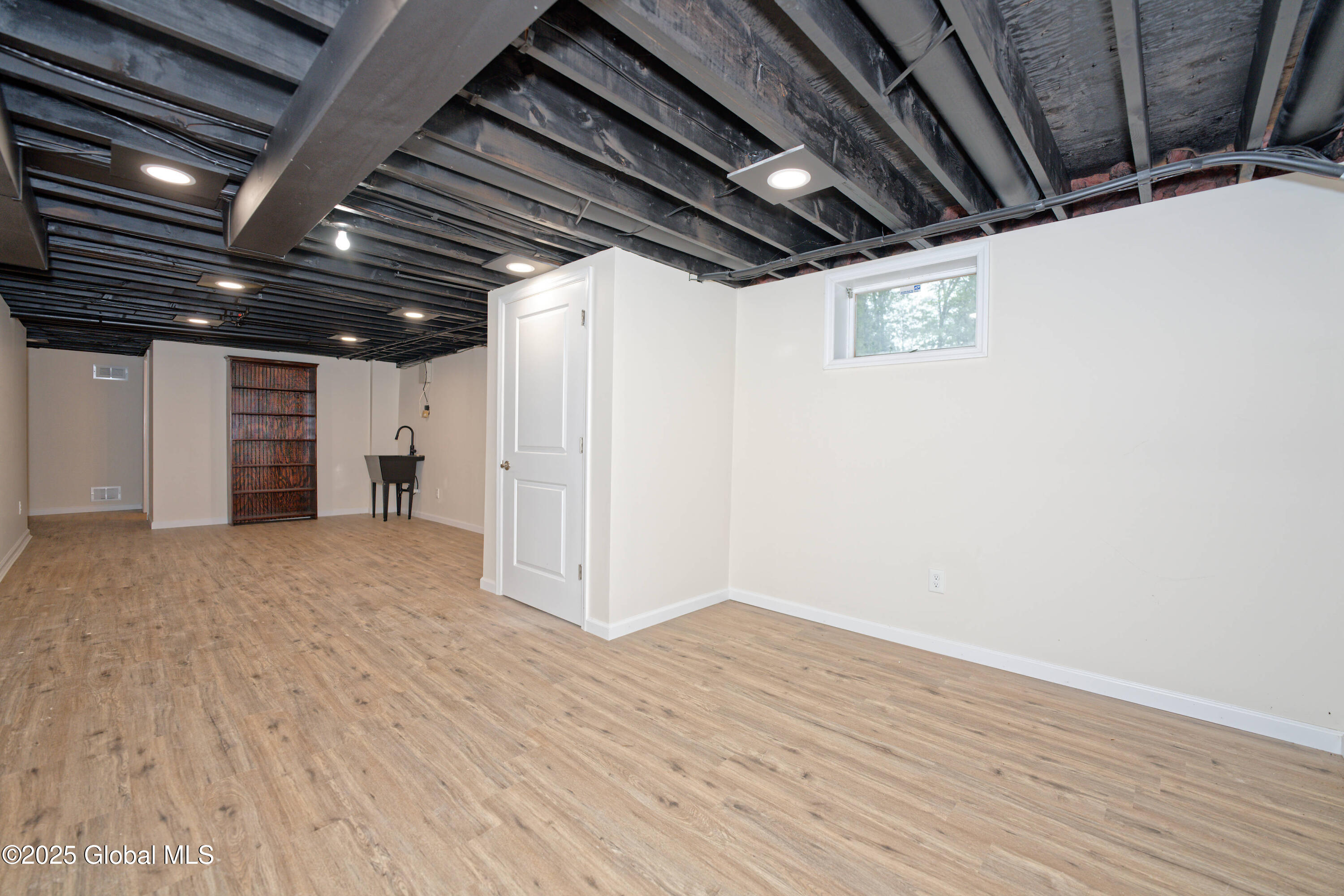 14 Birch Hill Road Albany, NY 12211 - Photo 40 of 58 10 Basement 1