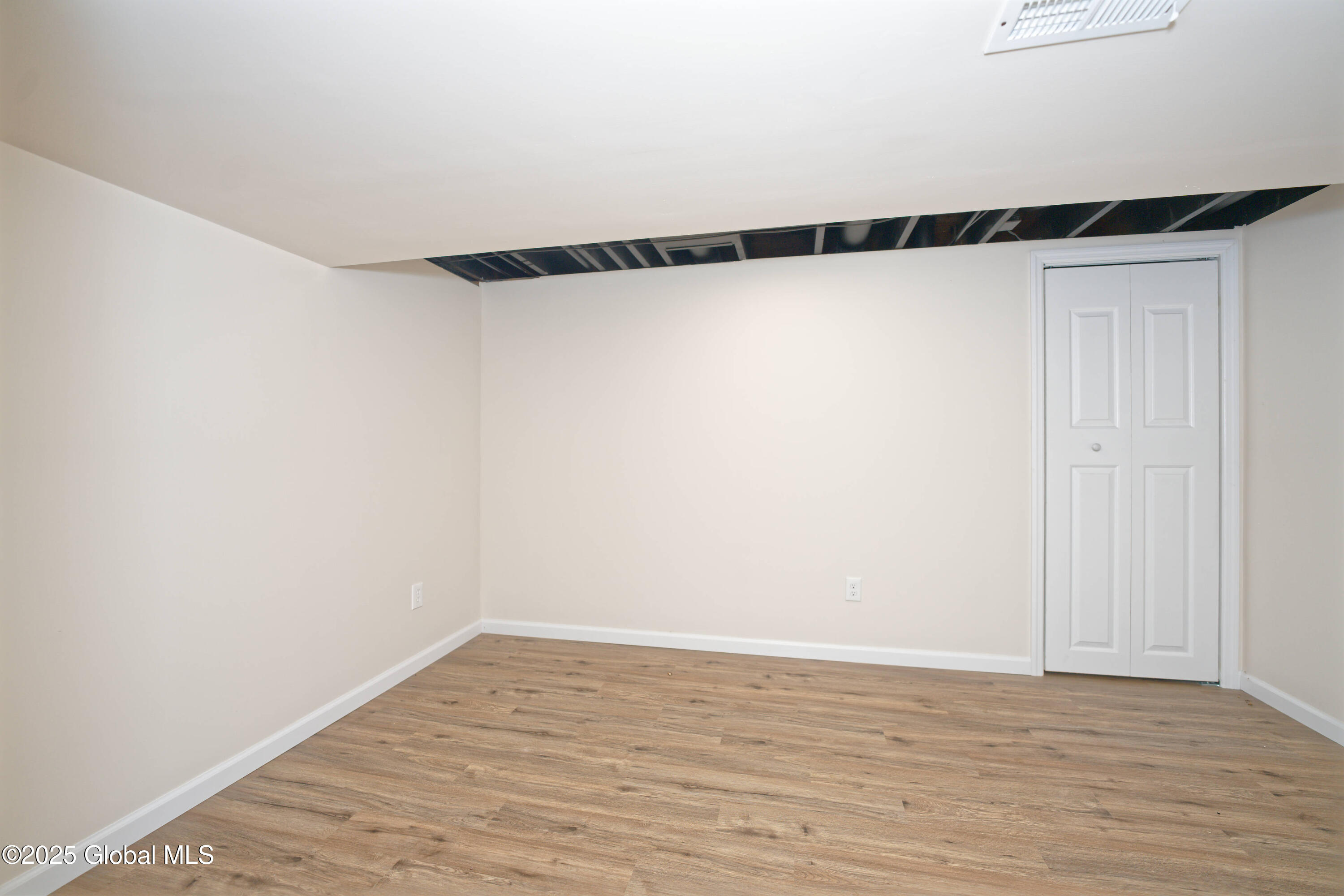 14 Birch Hill Road Albany, NY 12211 - Photo 42 of 58 10 Basement 3